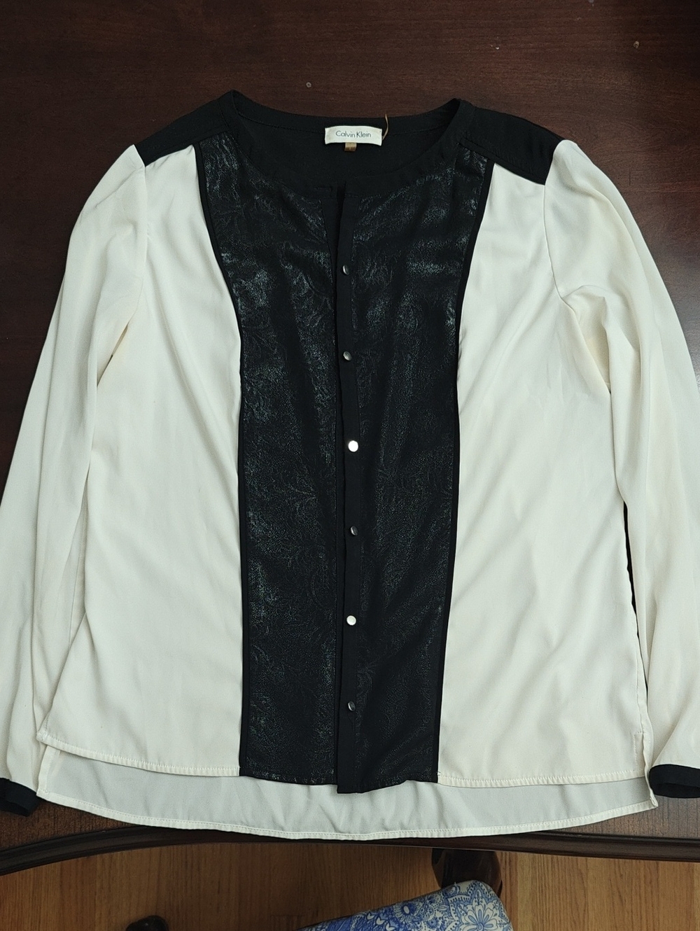 Calvin Klein Black Metallic Center Panel Button-Front Cream Long Sleeve Top Sz L